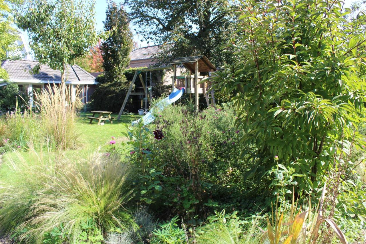 Het Aambeeld Bed and Breakfast Wanroij Exteriör bild